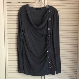 Grey rouched long sleeve top with button accents